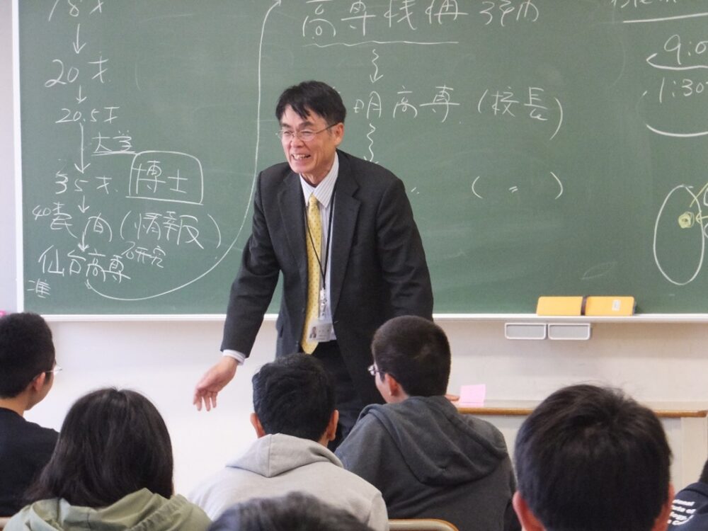 高専卒でないからこそわかる 高専の魅力 校長としてのさまざまな取り組みとは 月刊高専