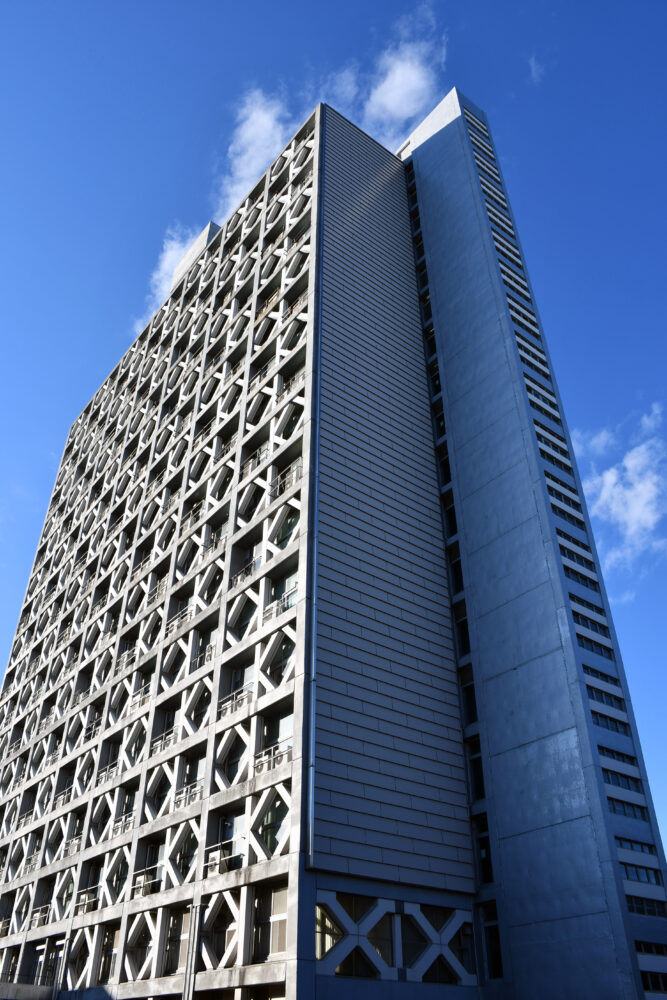 近代的な建物の外観