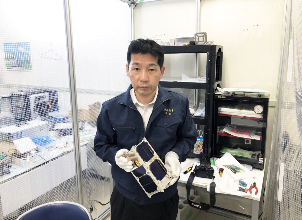 月刊高専 】ロケット技術者を辞めたら、高専で衛星を開発することに