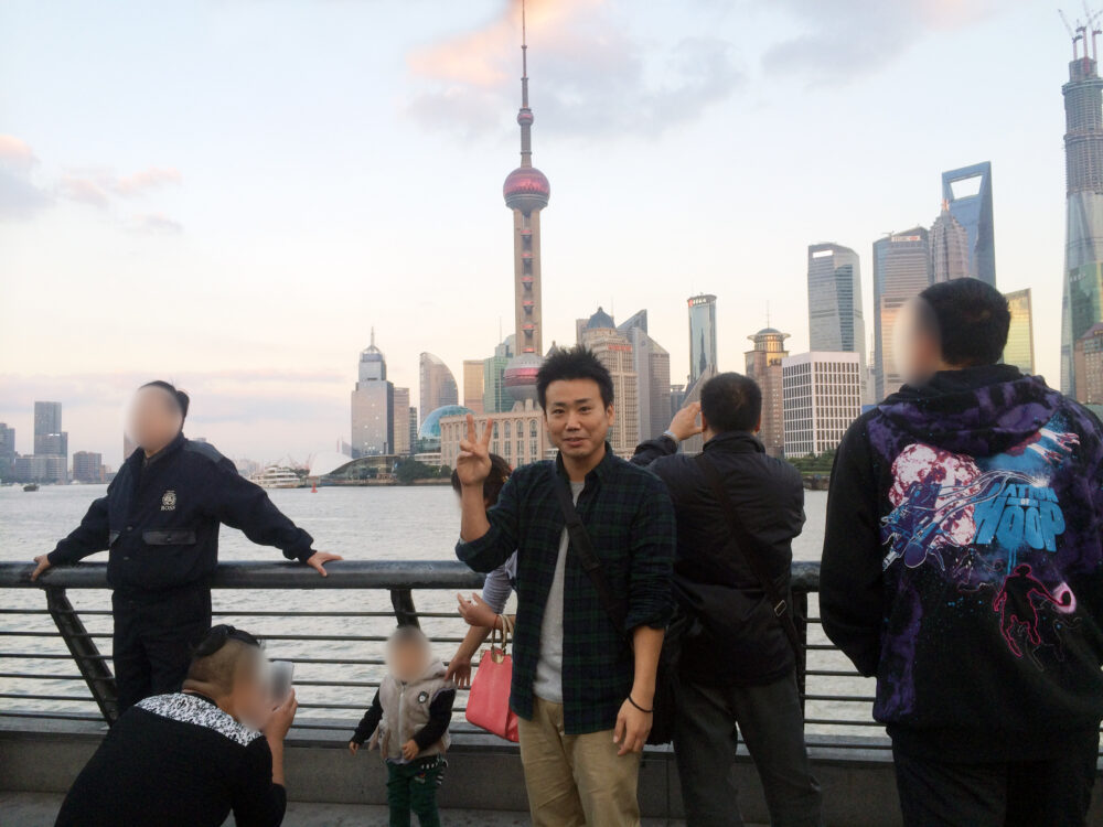 上海で写真に写る板谷先生