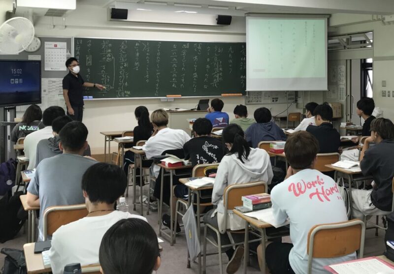 月刊高専 】甲子園球児から文学研究者へ——「第三の新人」を読み直し、文学史の更新を目指す