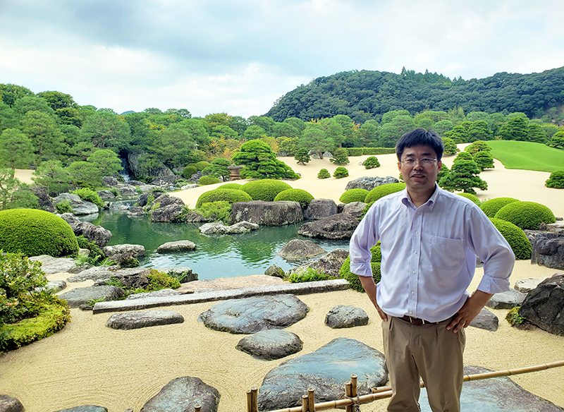 異国で挑戦を続けて27年——学生とともに悩み、考え、ICTで地域の暮らしに寄り添うのサムネイル画像