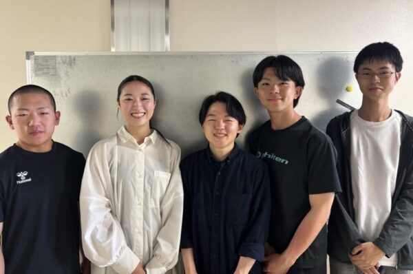 函館高専「COWNECT」