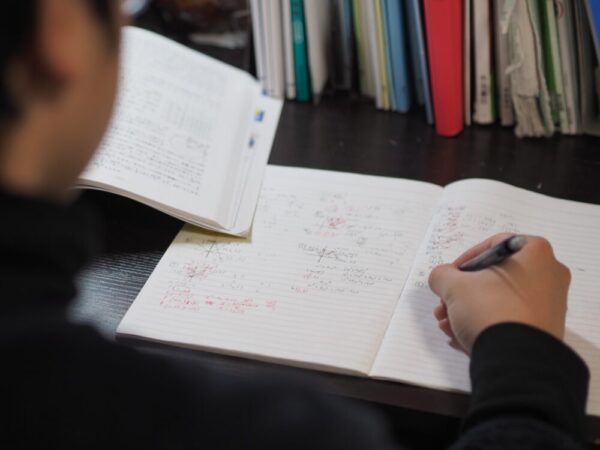 過去問の活用方法は人それぞれ。自分に合うものを見つけましょう