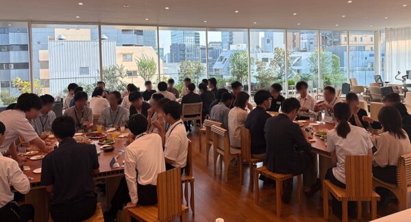 タマディックのONE WEEKインターンシップの様子