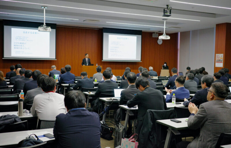 【現地レポート】理系人材の採用・育成をどう進めるか？ 学生・企業・教員同士で意見を交わした交流会のサムネイル画像