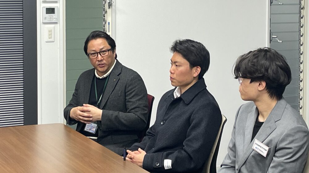 取材をお引き受けいただいたTossa Mebusaya先生