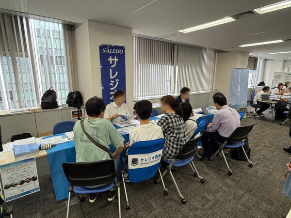 個別相談会の様子